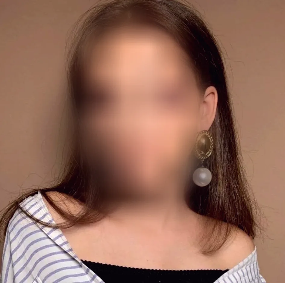 Fanni, 21