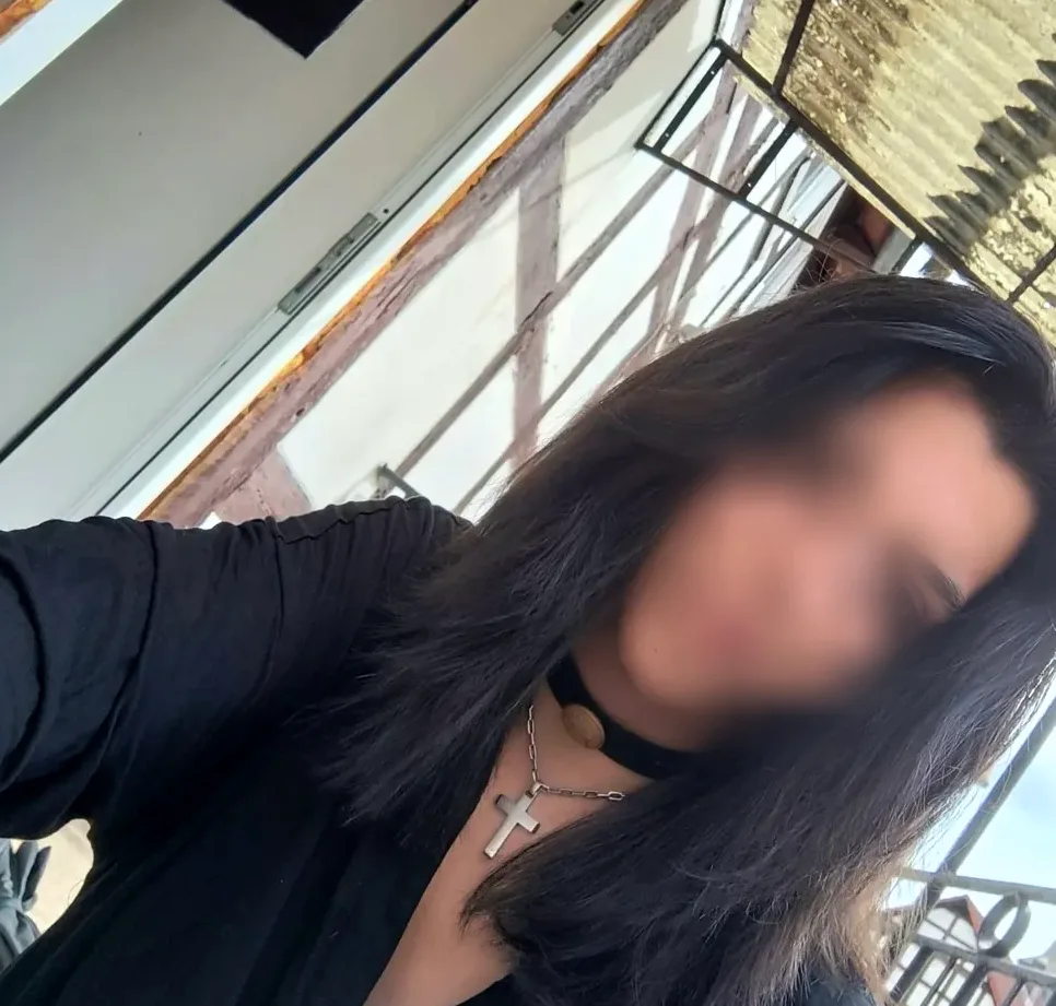 Kitti, 28