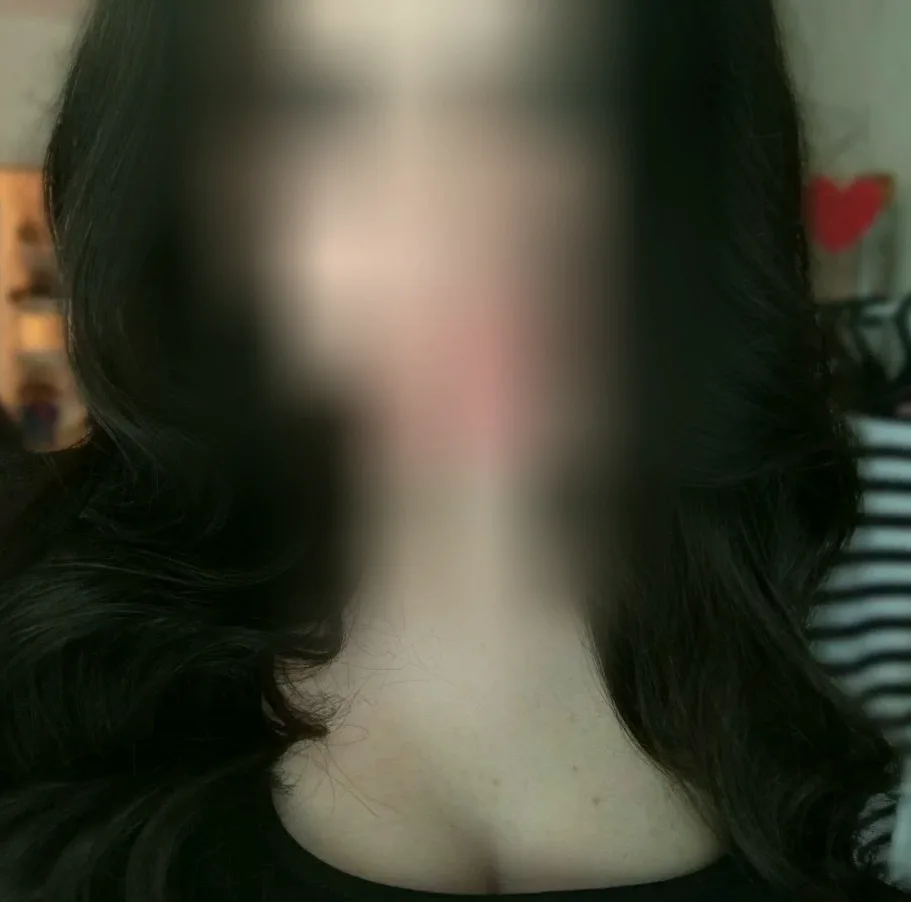Lili, 21